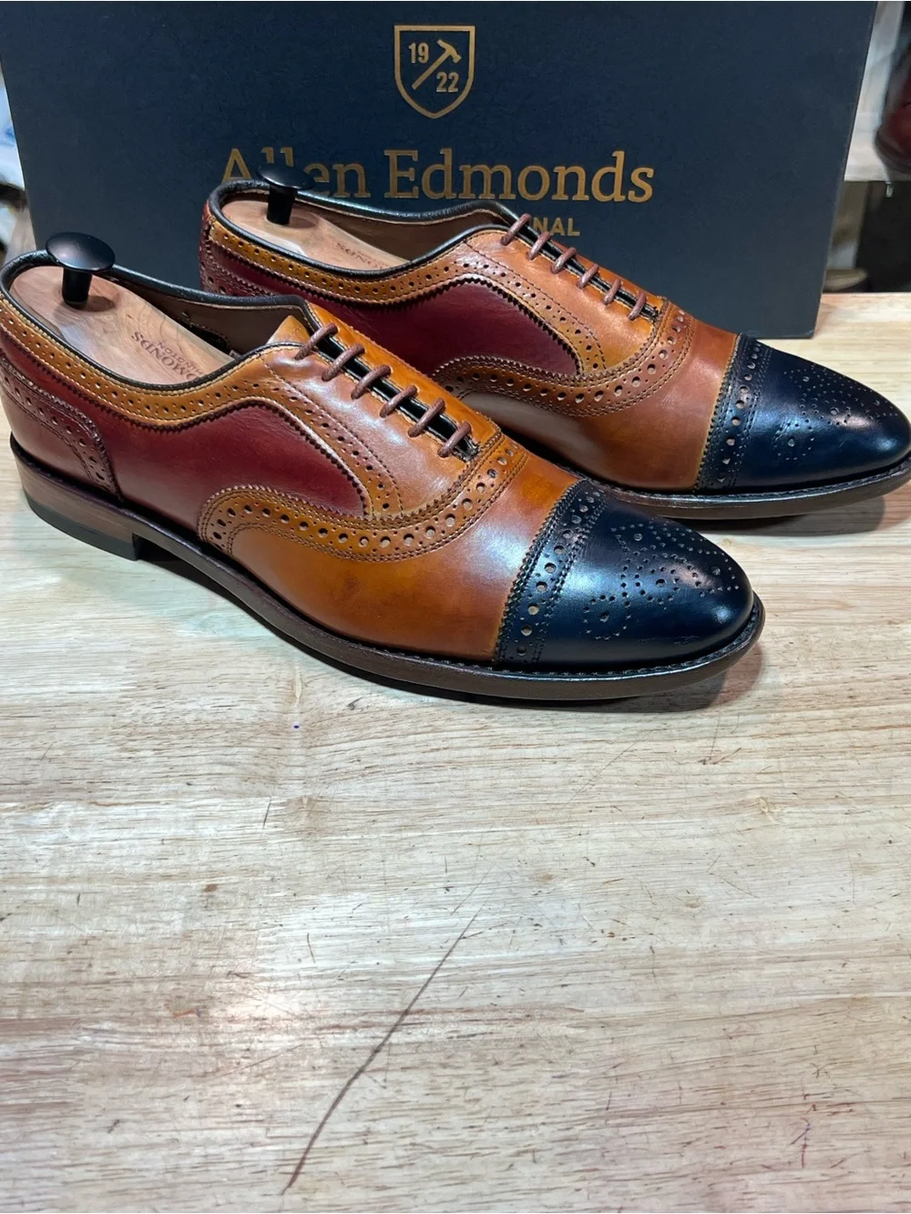 Allen Edmonds allen edmonds